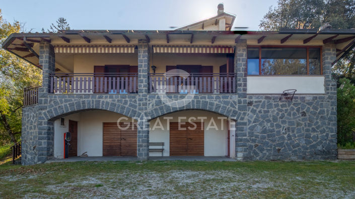 Image No.5-5 Bed Country House for sale