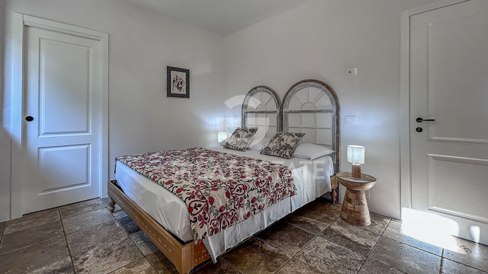 Image No.21-3 Bed Country House for sale