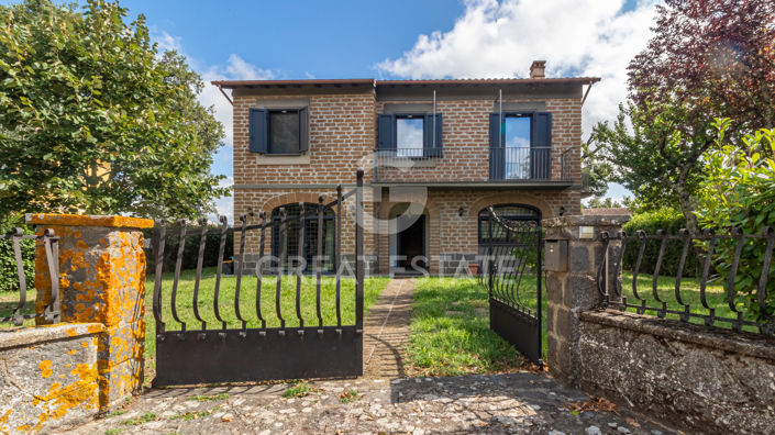 Image No.2-4 Bed Country House for sale