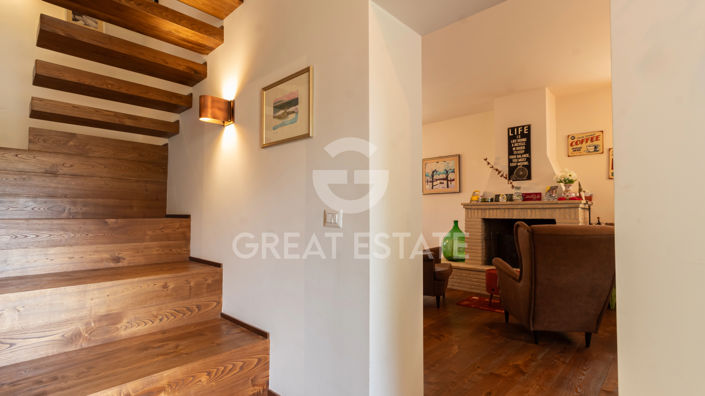 Image No.14-4 Bed Country House for sale