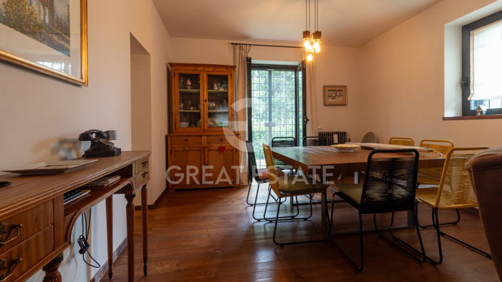 Image No.20-4 Bed Country House for sale