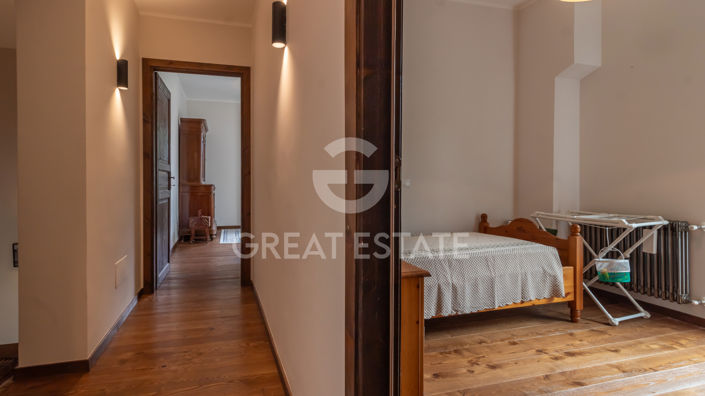 Image No.31-4 Bed Country House for sale