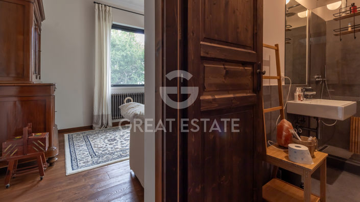 Image No.32-4 Bed Country House for sale