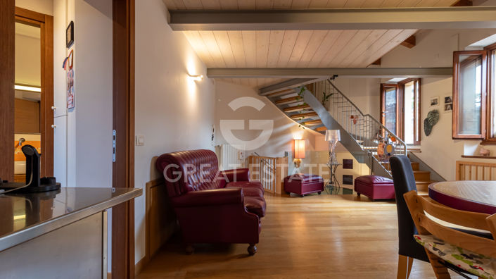 Image No.11-3 Bed Property for sale