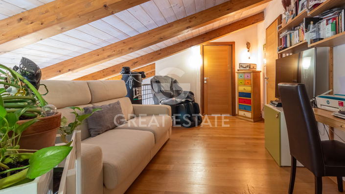 Image No.20-3 Bed Property for sale