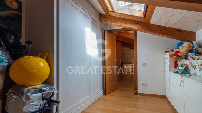 Image No.25-3 Bed Property for sale