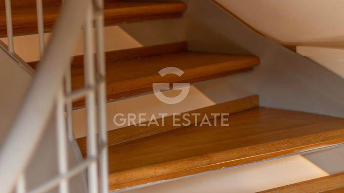 Image No.30-3 Bed Property for sale