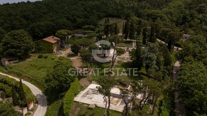 Image No.20-9 Bed Country House for sale