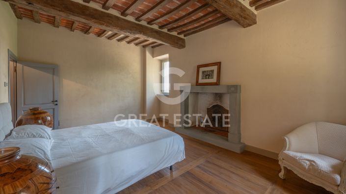 Image No.26-Maison de campagne de 9 chambres à vendre à Lisciano Niccone