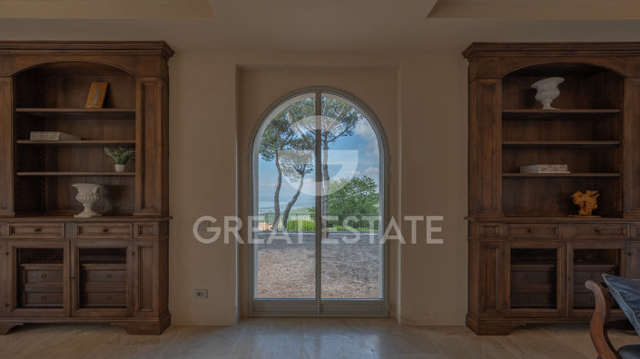 Image No.30-9 Bed Country House for sale