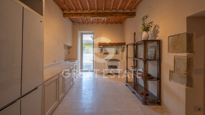 Image No.39-9 Bed Country House for sale