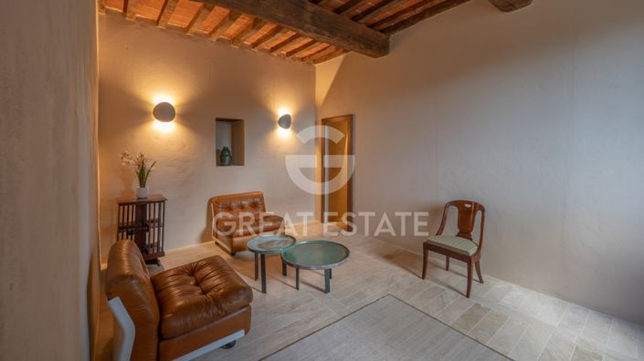 Image No.44-9 Bed Country House for sale