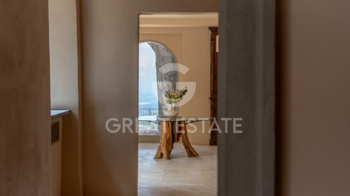 Image No.6-9 Bed Country House for sale