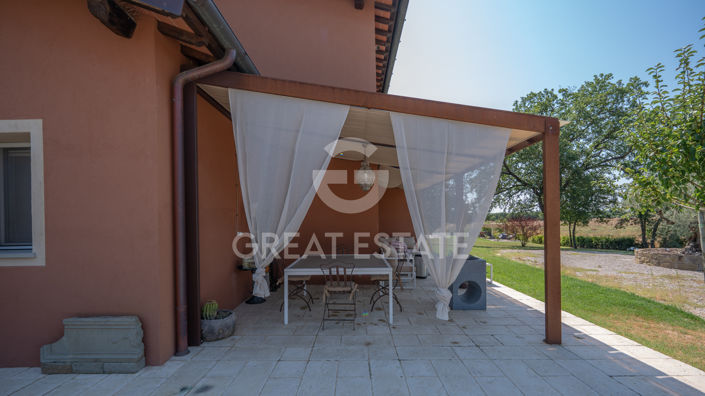 Image No.15-5 Bed Country House for sale