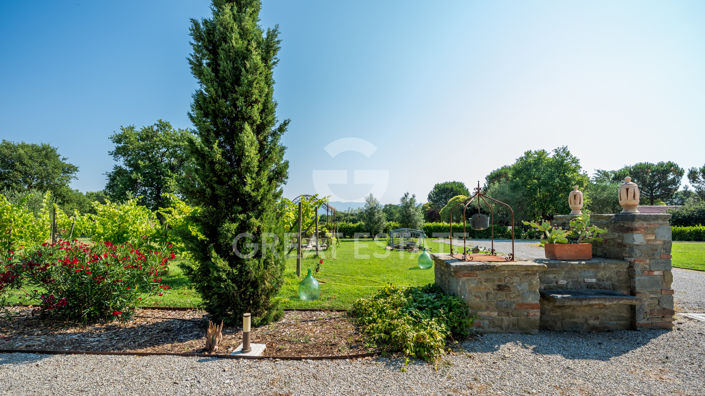 Image No.25-5 Bed Country House for sale