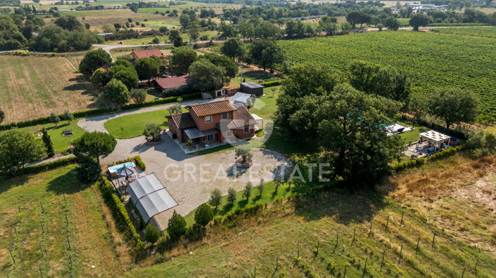 Image No.29-5 Bed Country House for sale