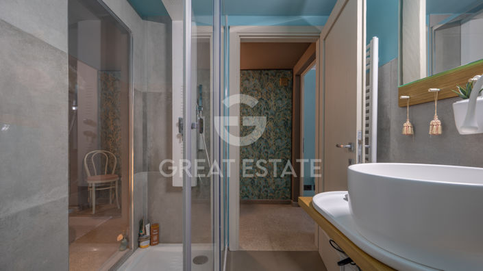 Image No.49-5 Bed Country House for sale