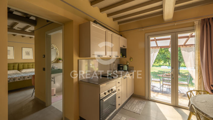 Image No.51-5 Bed Country House for sale