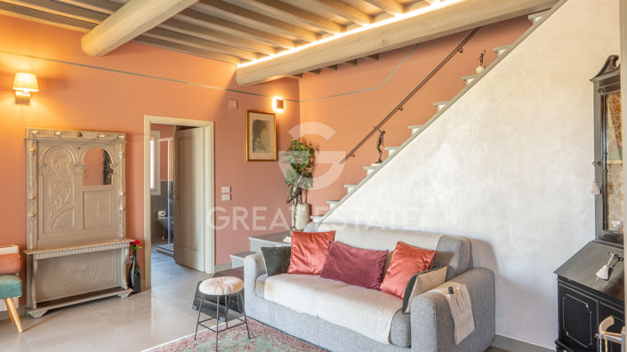 Image No.60-5 Bed Country House for sale