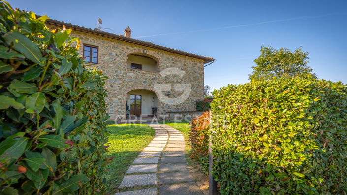 Image No.13-6 Bed Country House for sale