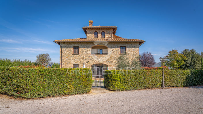 Image No.5-6 Bed Country House for sale