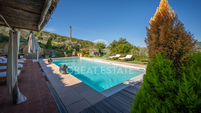 Image No.19-6 Bed Country House for sale