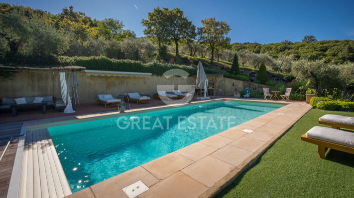 Image No.20-6 Bed Country House for sale