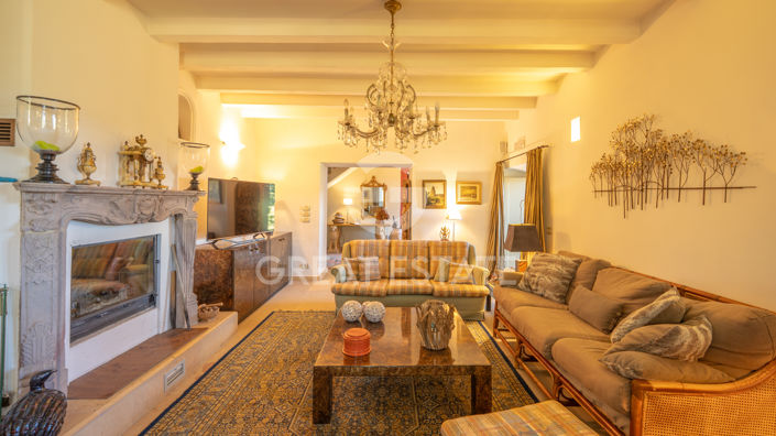 Image No.3-6 Bed Country House for sale