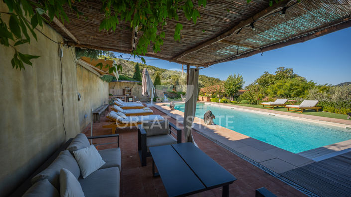 Image No.21-6 Bed Country House for sale