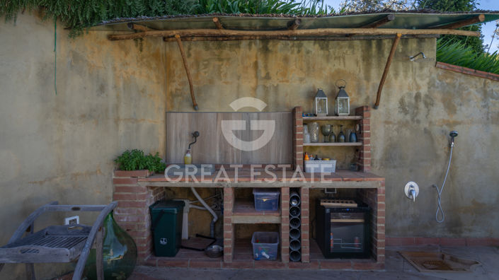 Image No.27-6 Bed Country House for sale