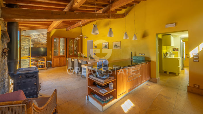 Image No.32-6 Bed Country House for sale