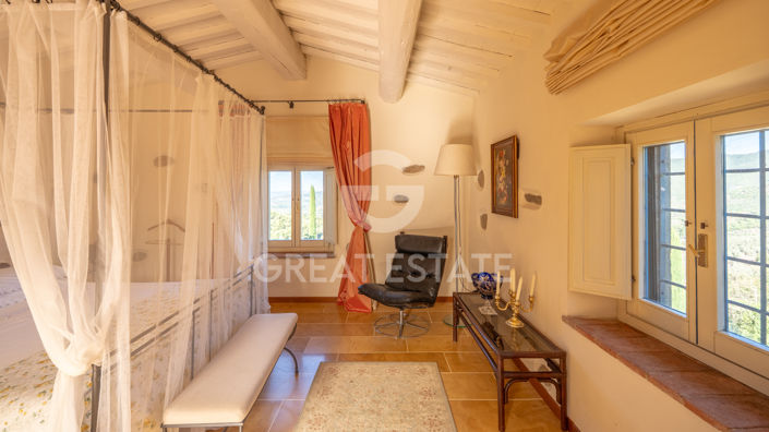 Image No.39-6 Bed Country House for sale