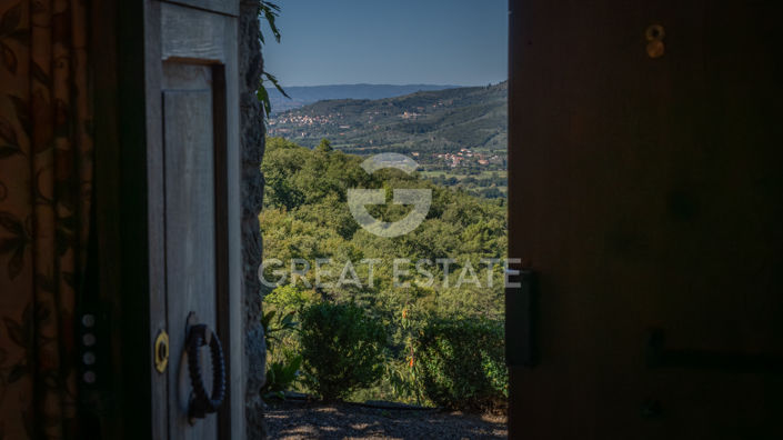 Image No.45-6 Bed Country House for sale