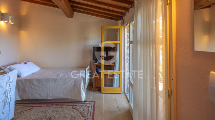 Image No.46-6 Bed Country House for sale