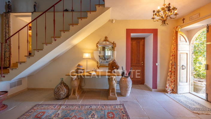 Image No.7-6 Bed Country House for sale