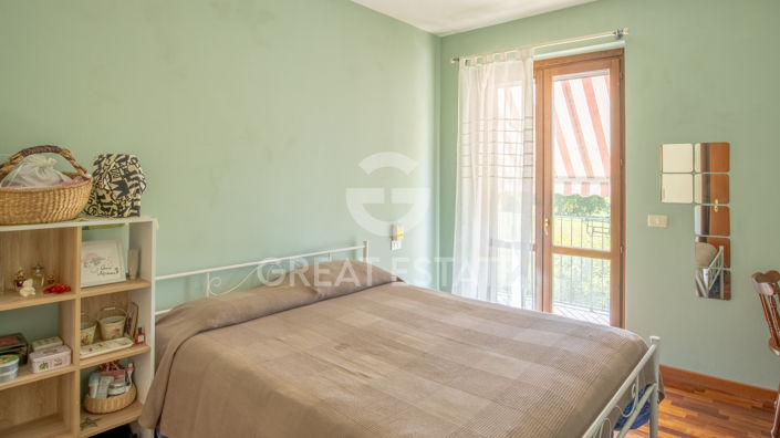 Image No.21-2 Bed Villa for sale