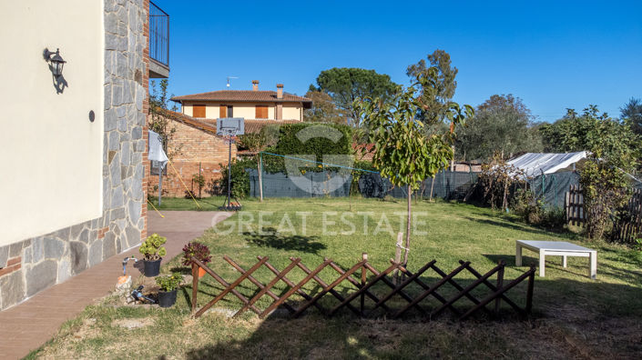 Image No.8-2 Bed Villa for sale