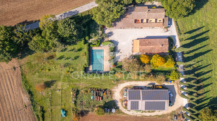 Image No.12-14 Bed Farmhouse for sale