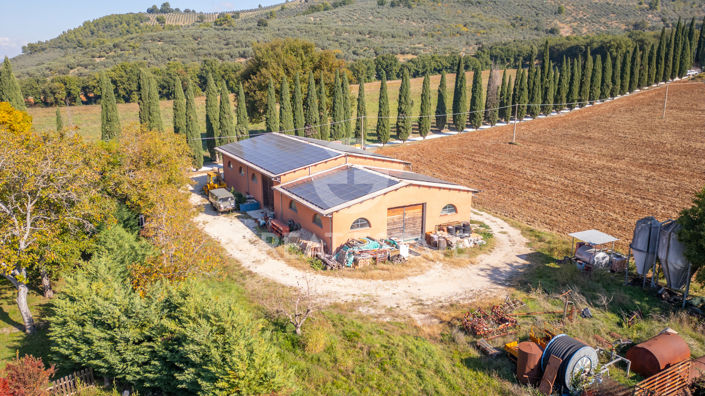 Image No.53-14 Bed Farmhouse for sale