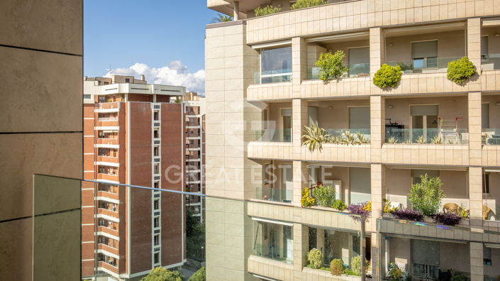 Image No.25-2 Bed Apartment for sale