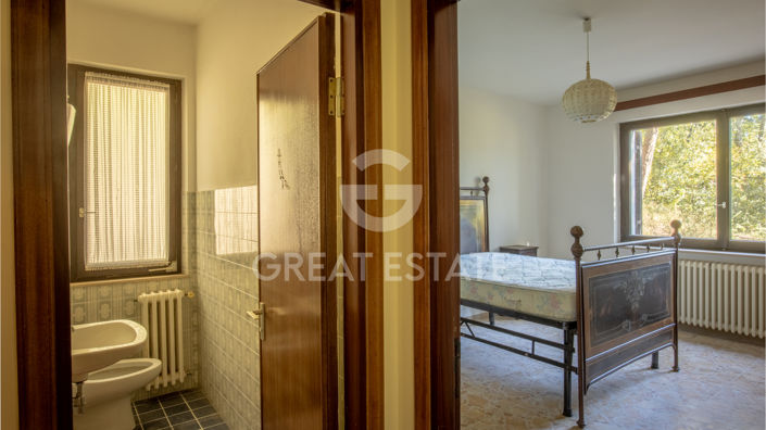 Image No.21-2 Bed Villa for sale