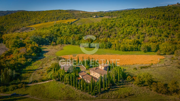 Image No.23-6 Bed Country House for sale