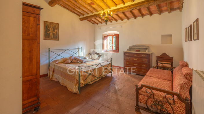 Image No.38-6 Bed Country House for sale