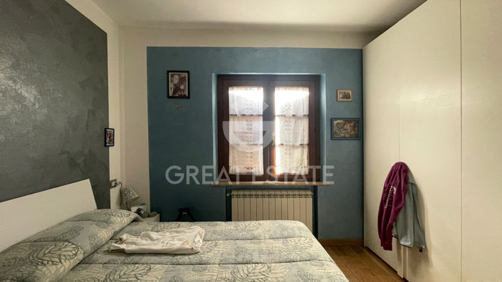 Image No.24-5 Bed Country House for sale