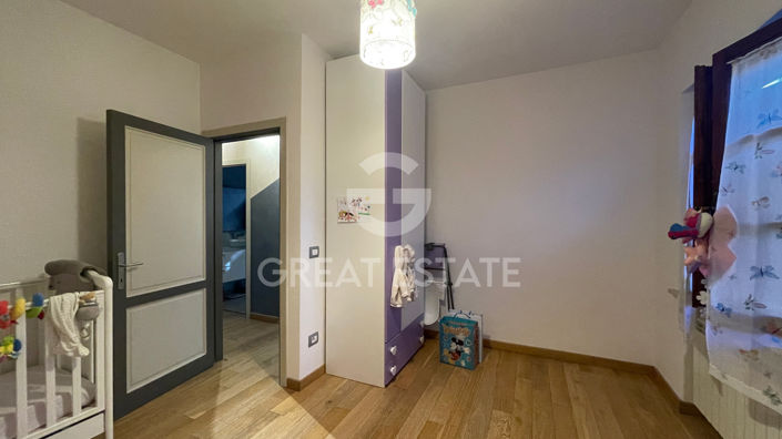 Image No.27-5 Bed Country House for sale