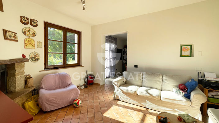 Image No.32-5 Bed Country House for sale