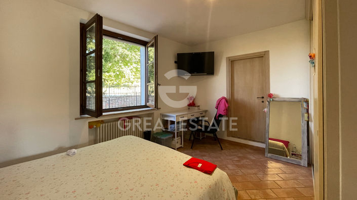 Image No.35-5 Bed Country House for sale