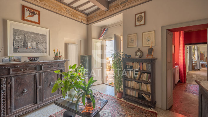 Image No.15-2 Bed Property for sale