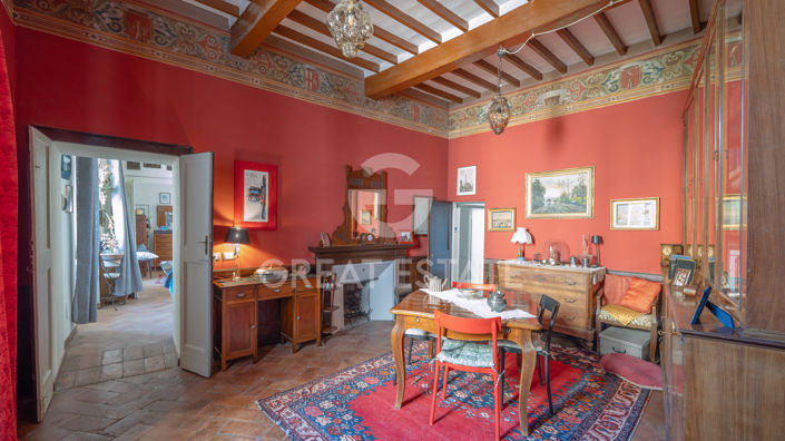 Image No.2-2 Bed Property for sale