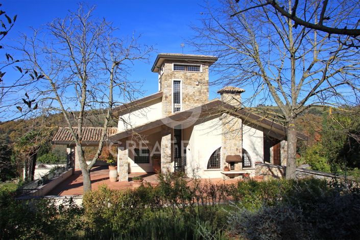 Image No.11-6 Bed Villa for sale